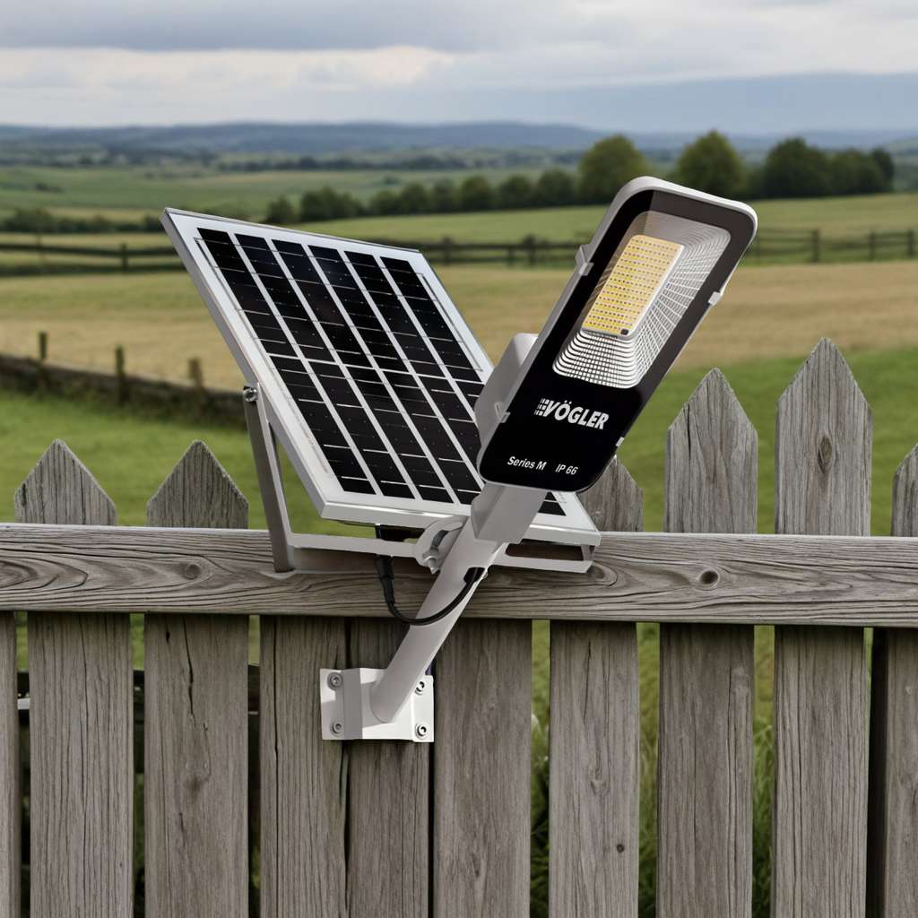 Jaudra saules enerģijas lukturis, krēslas sensors, tālvadības pults, Vögler Series M 2000W