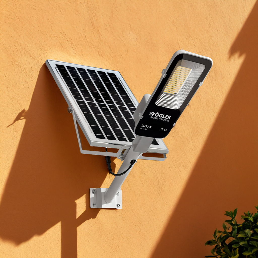 Jaudrs saules enerģijas darbināts apgaismojuma lukturis, krēslas sensors, tālvadības pults, Vögler Professional 2000W